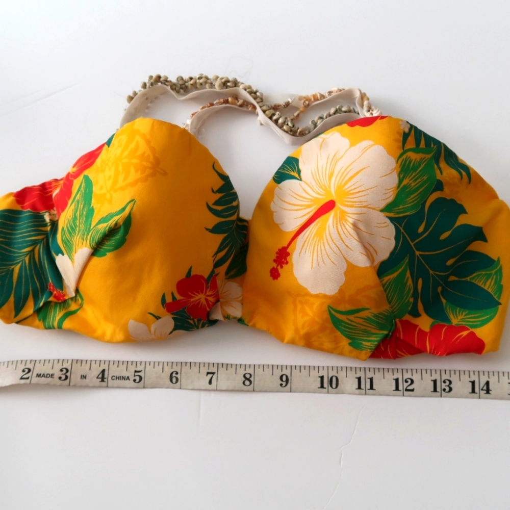 Tropical Hula Top
